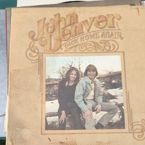 John Denver 'Back Home Again' Vinyl Record - Picture 1 of 2